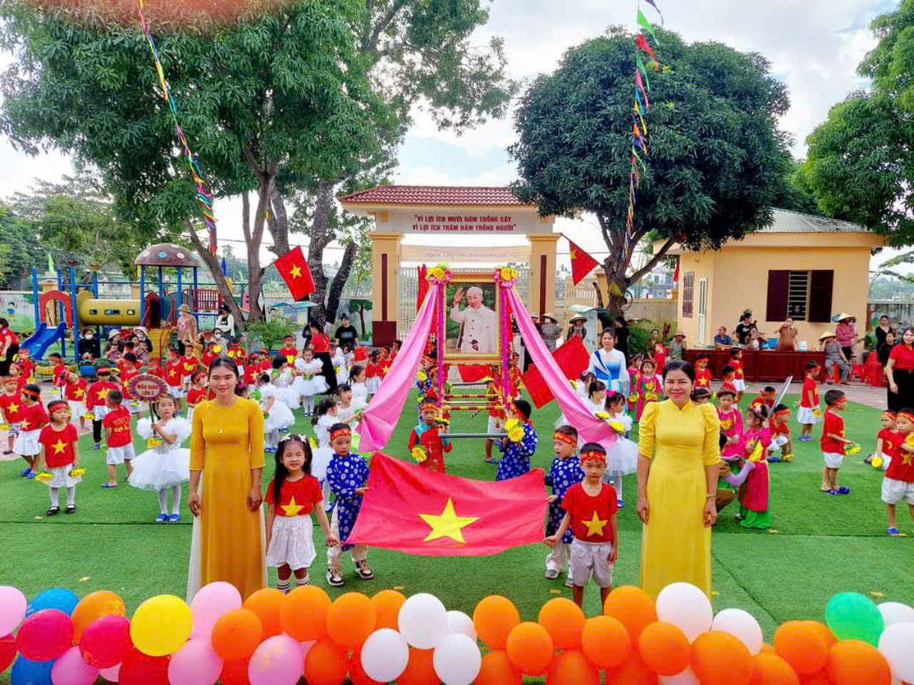 Kỷ niệm 42 năm ngày nhà giáo Việt Nam